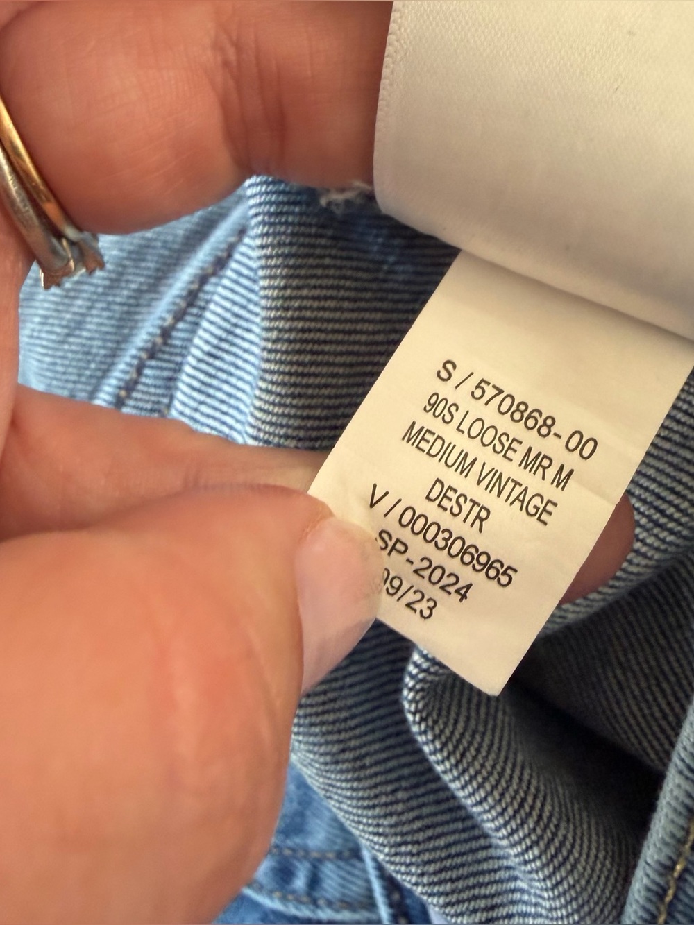 Gap Jeans Womens 29 8 90s Loose Mid Rise Raw Hem - Picture 9 of 11